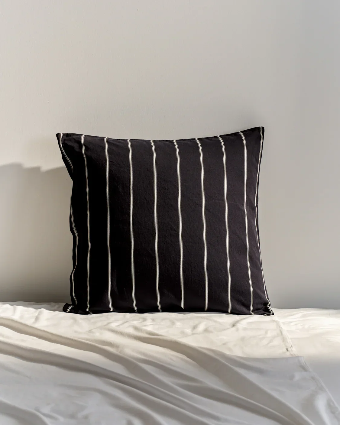 European Pillowcase - Ink - Image 2