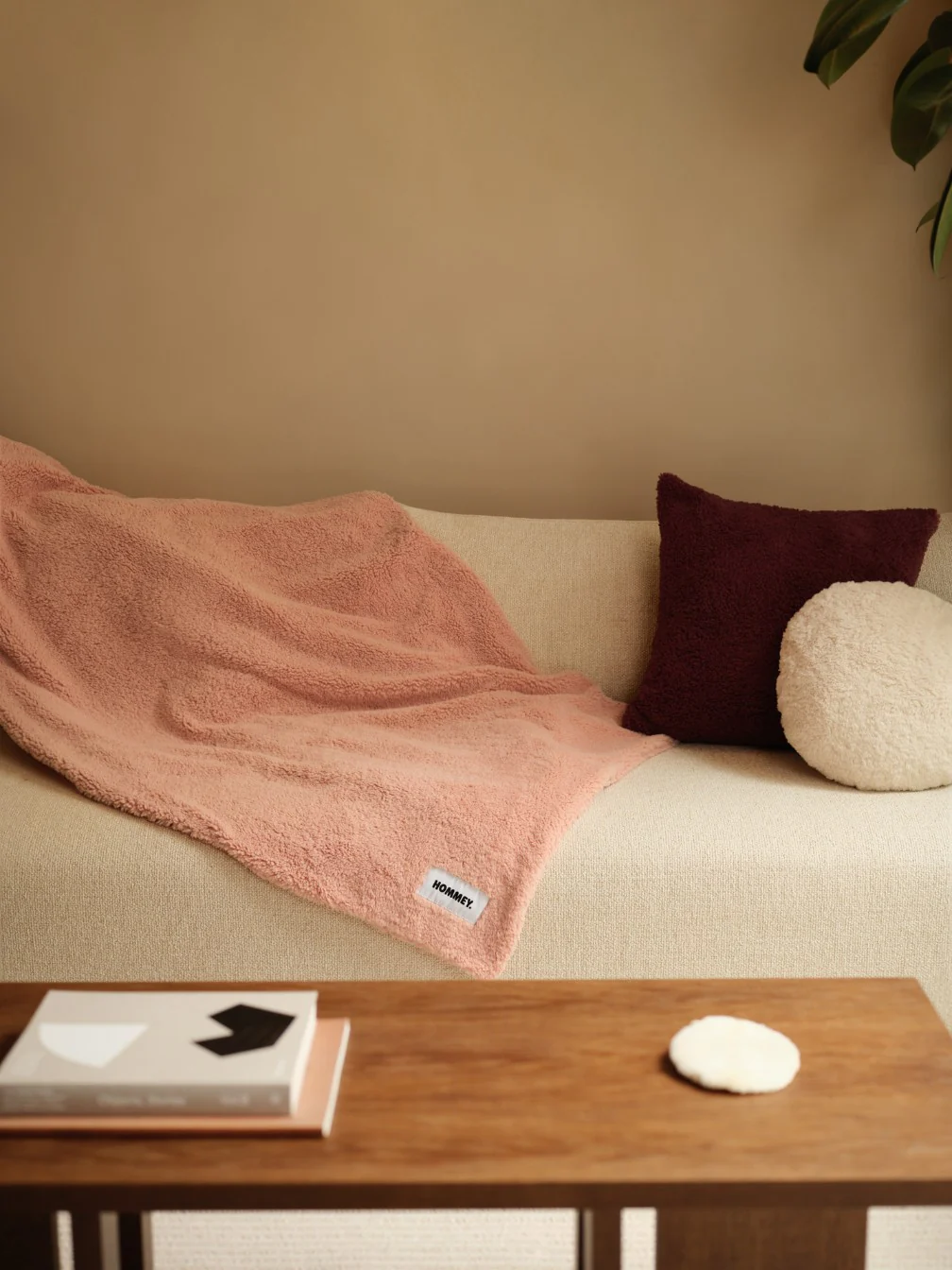 Faux Fur Throw Blanket - Rose - Image 3
