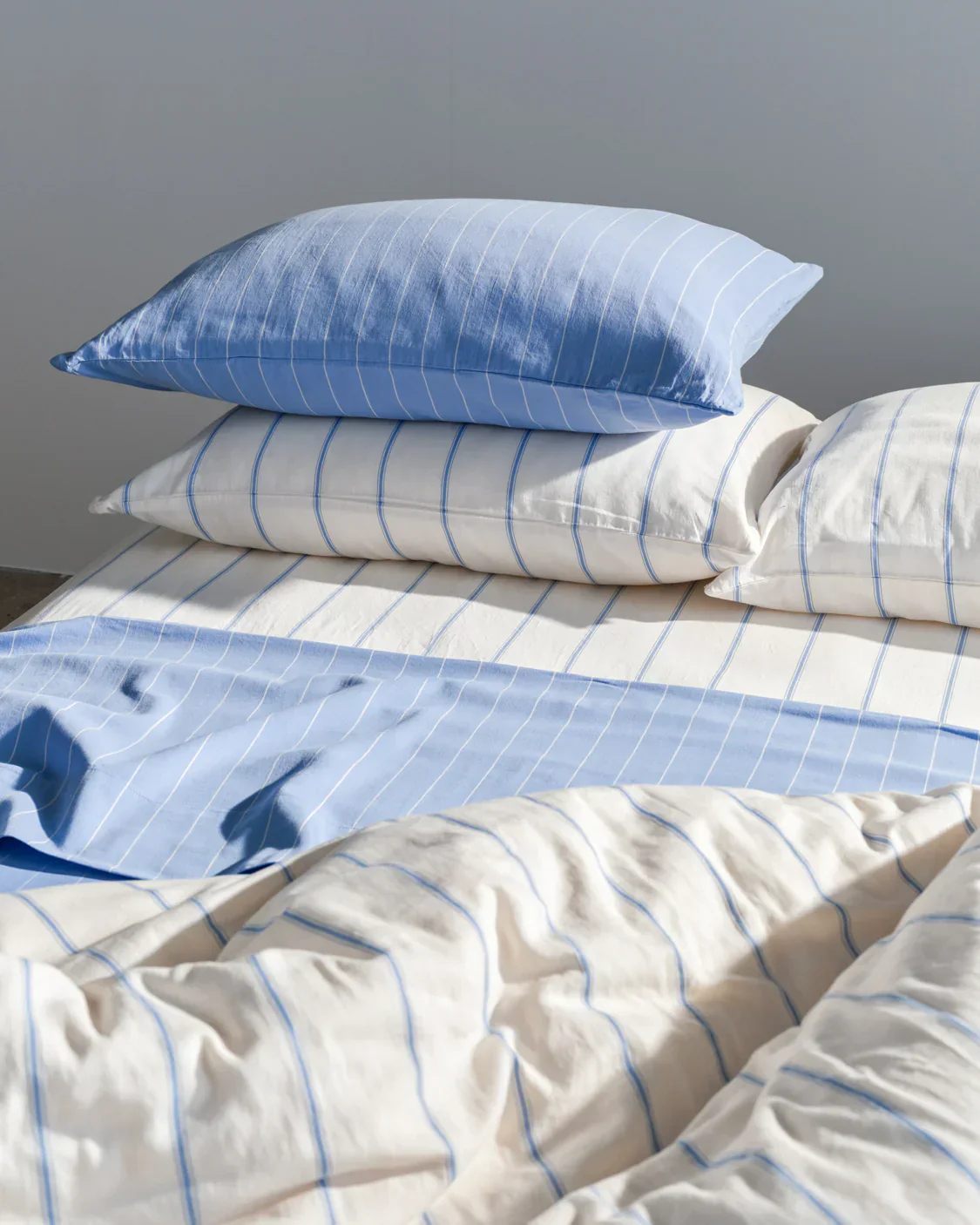 Fitted Sheet - Cloud - Image 3